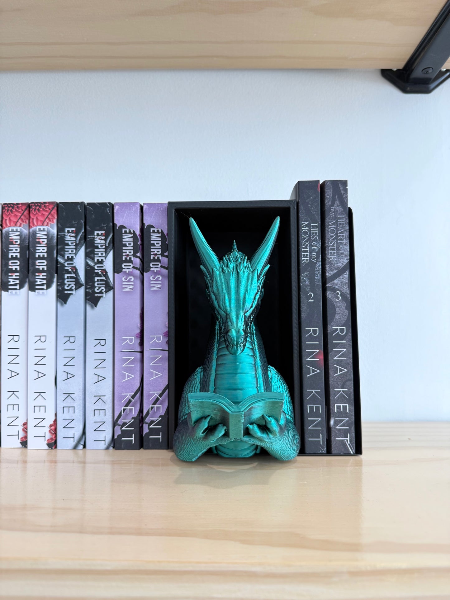 The Reading Dragon Book Nook (Green)