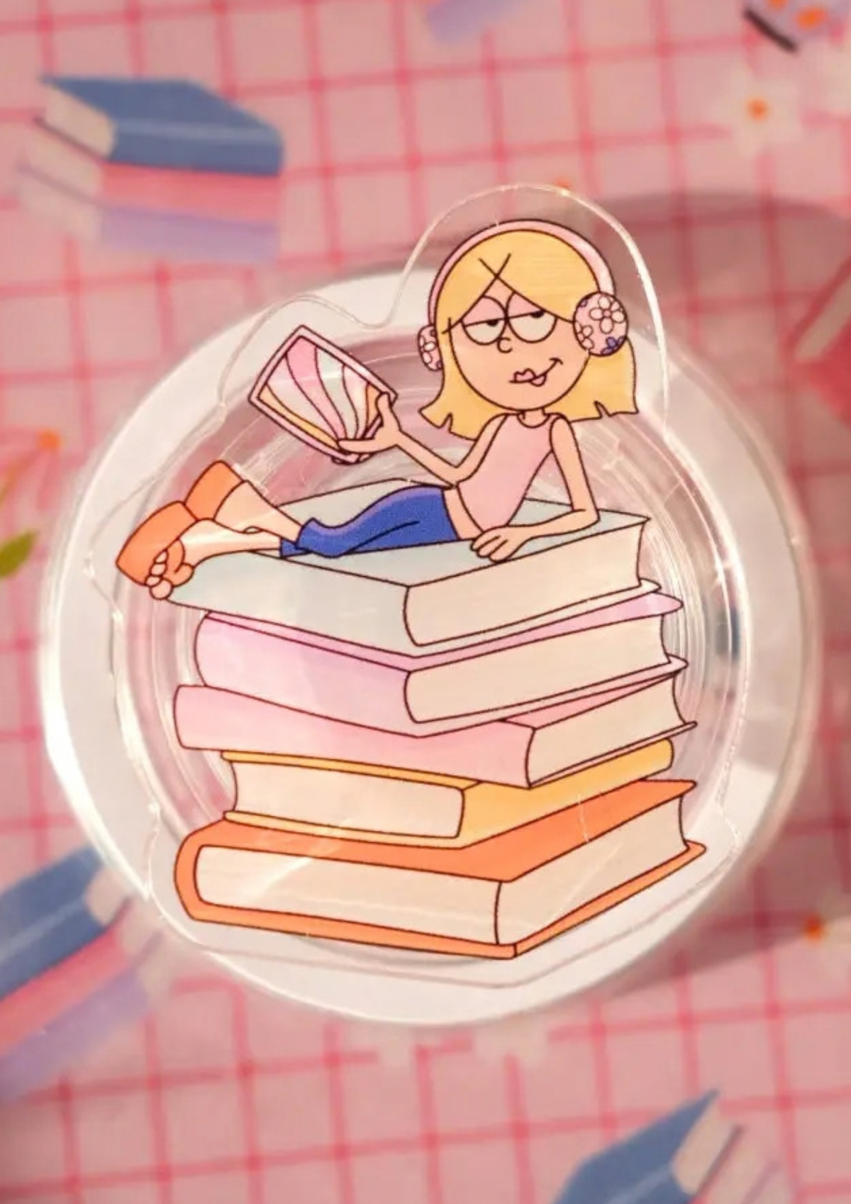 Lizzie Bookish Magnetic Grip