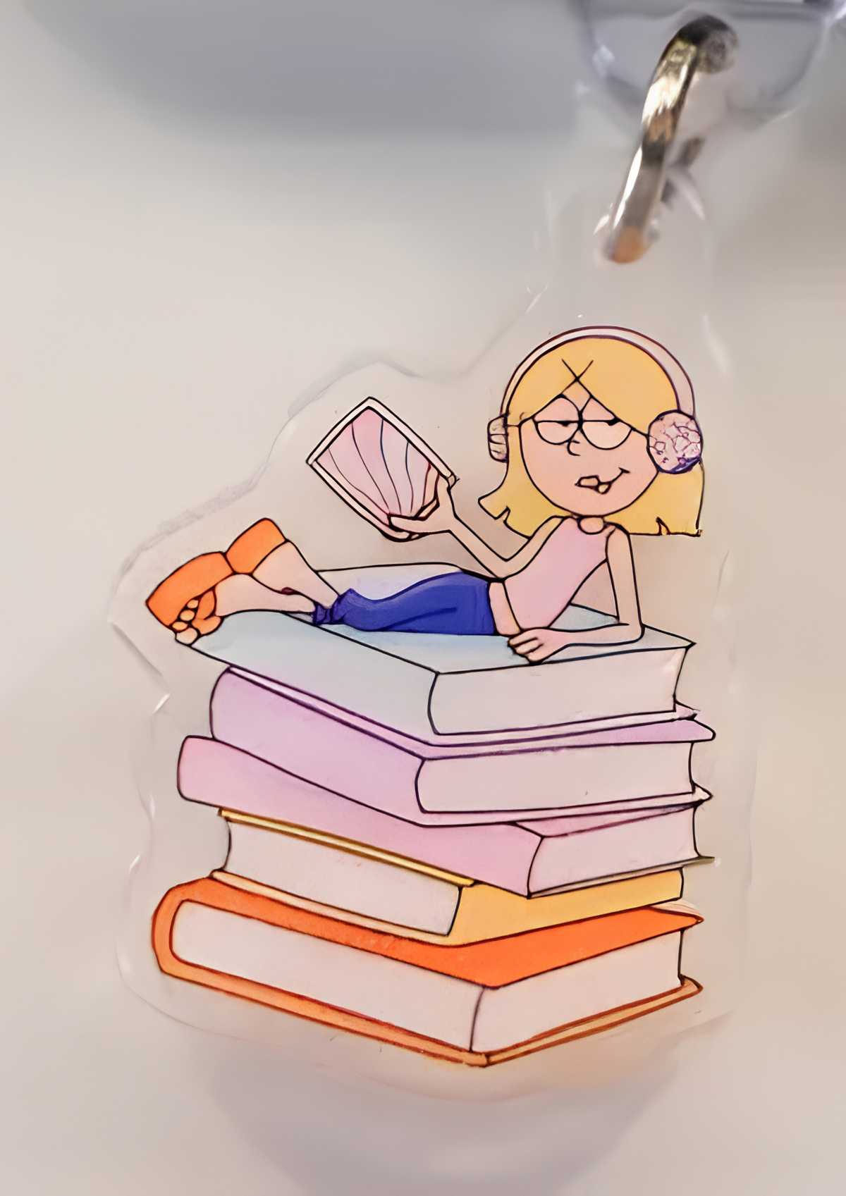 Lizzie Books Kindle/Kobo Charm