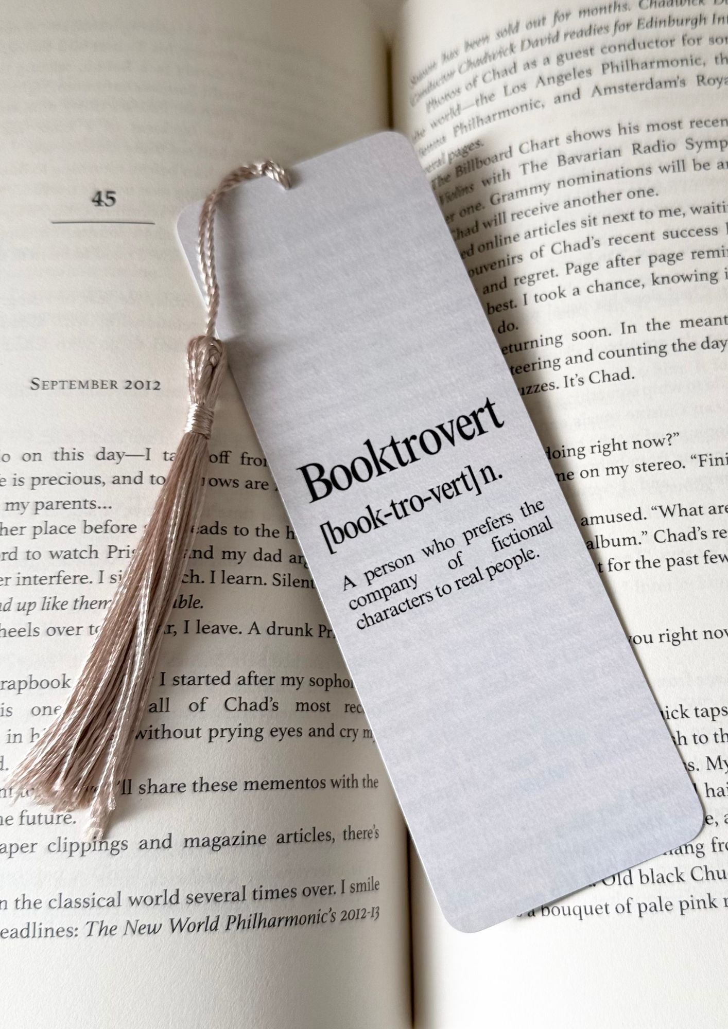 Booktrovert Bookmark