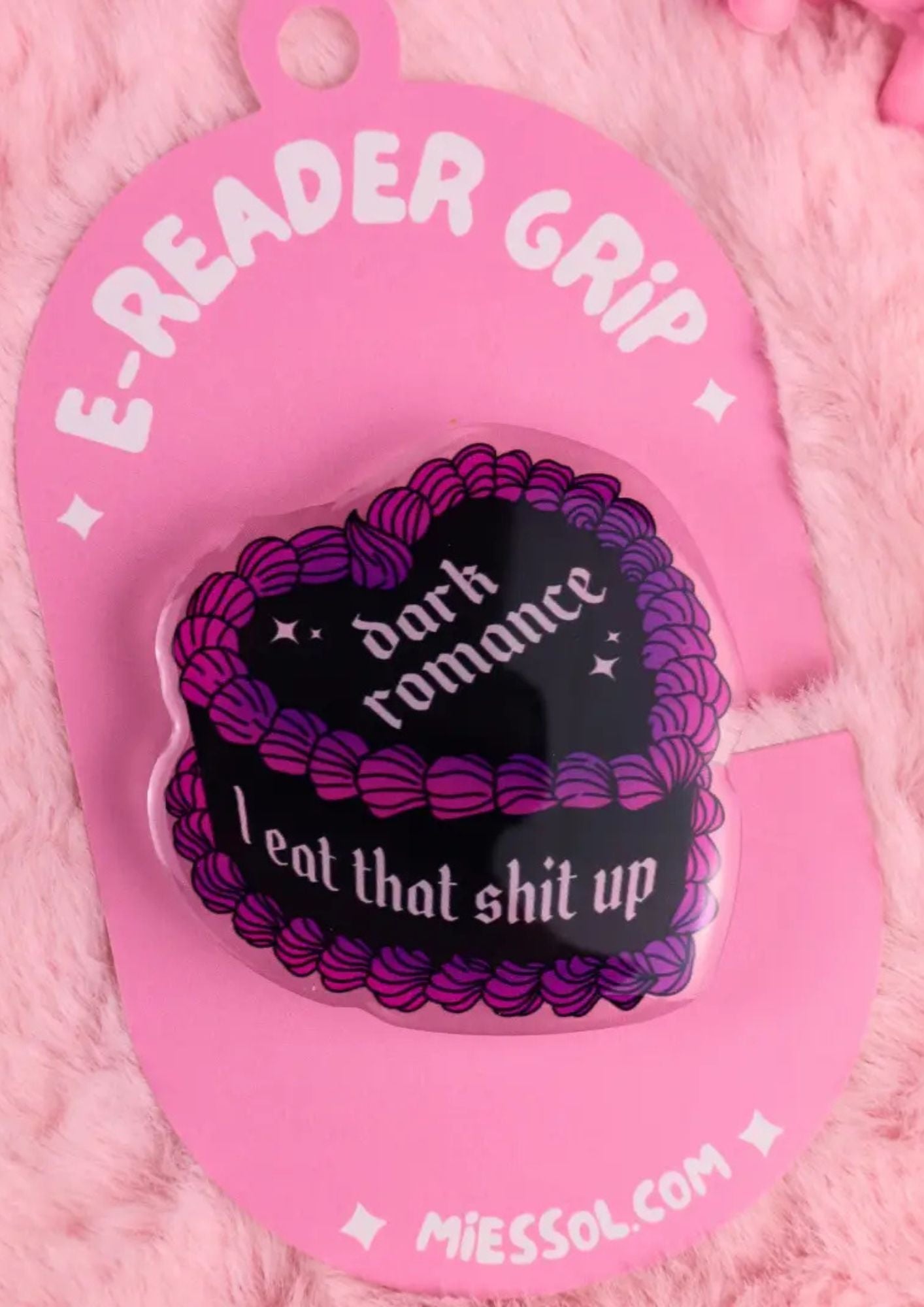 E-reader / Kindle Grip Dark Romance Cake