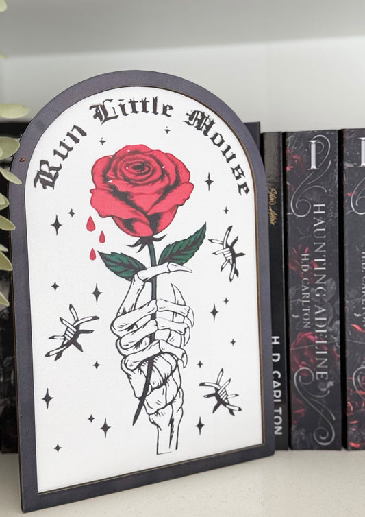 Run Little Mouse - Wooden Bookshelf Sign