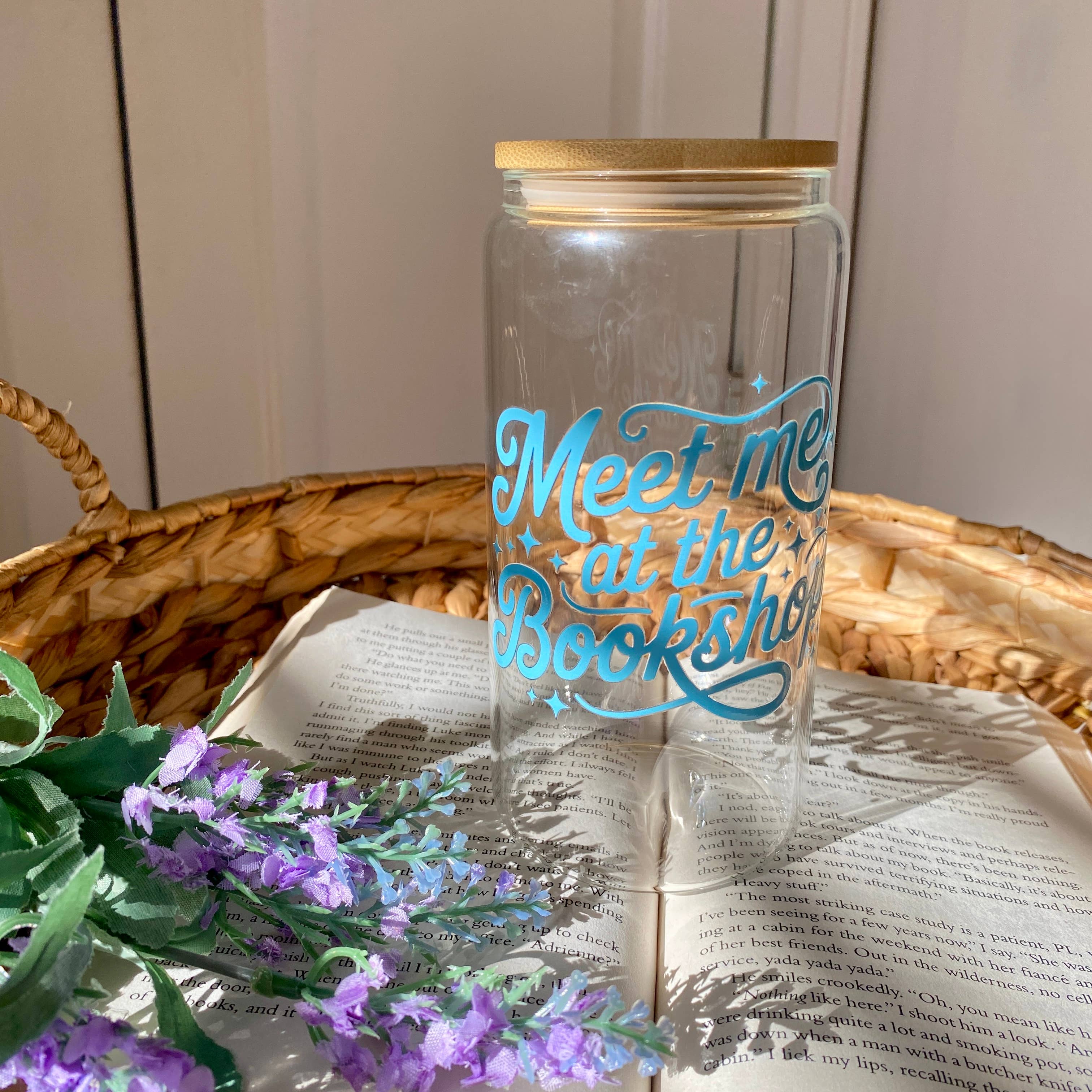 Meet Bookshop - Mug Iced Coffee Glass Cup with Lid and Straw